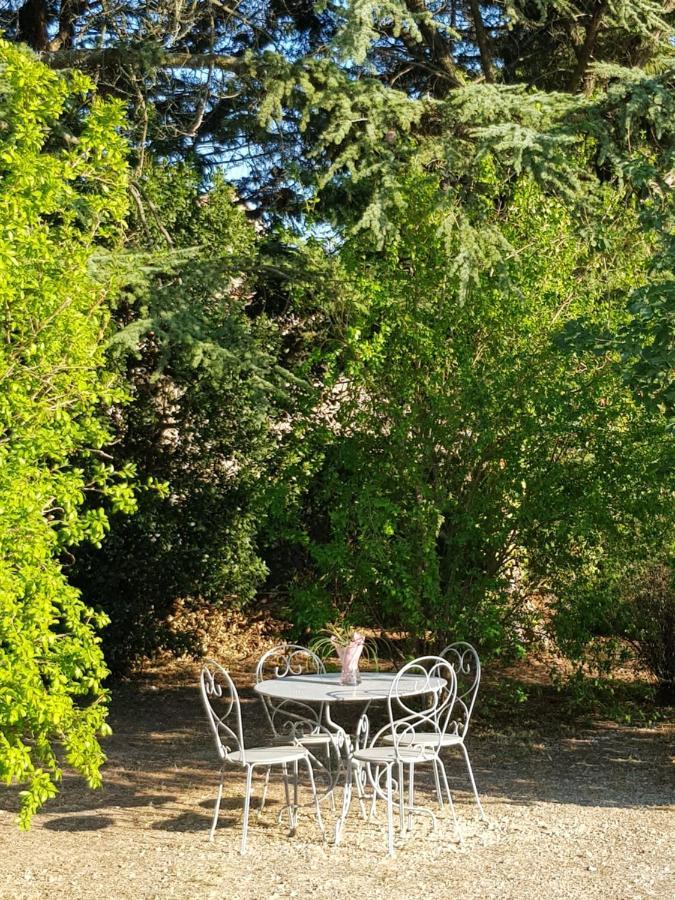 Le Patio Apartment Sarrians Bagian luar foto